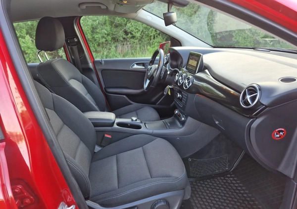 Mercedes-Benz Klasa B cena 35900 przebieg: 279821, rok produkcji 2013 z Orzesze małe 326
